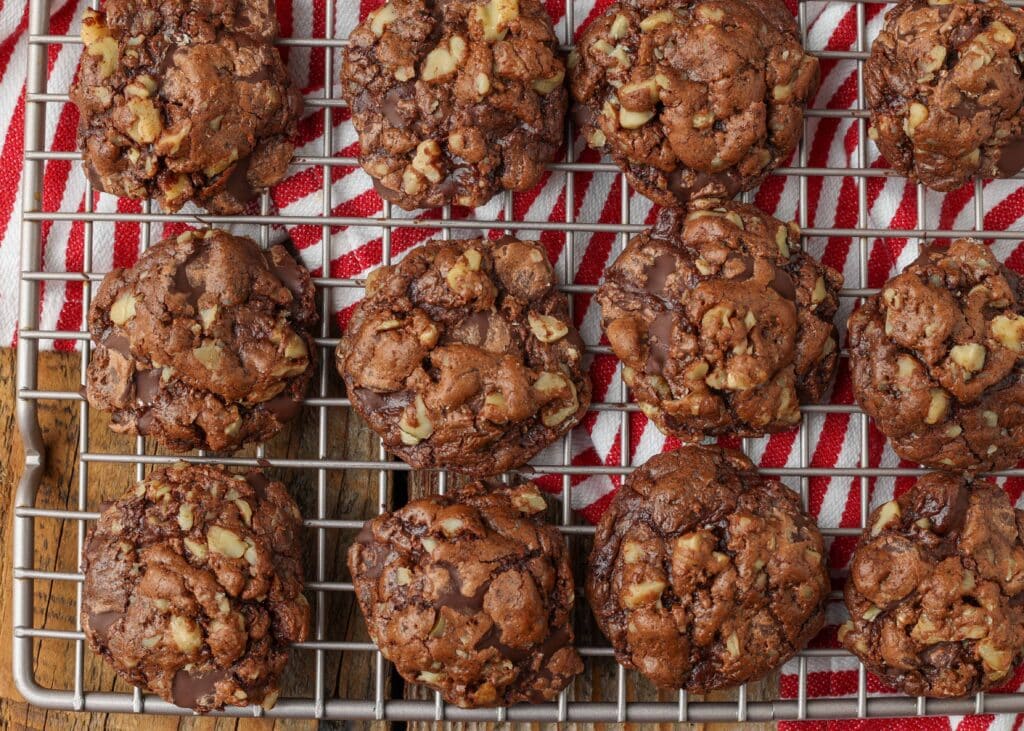 Chocolate Walnut Cookies